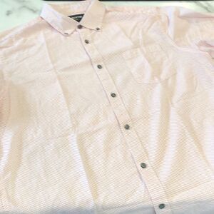 Claiborne Stretch Short Sleeve Button Down Camp Shirt Sz. L